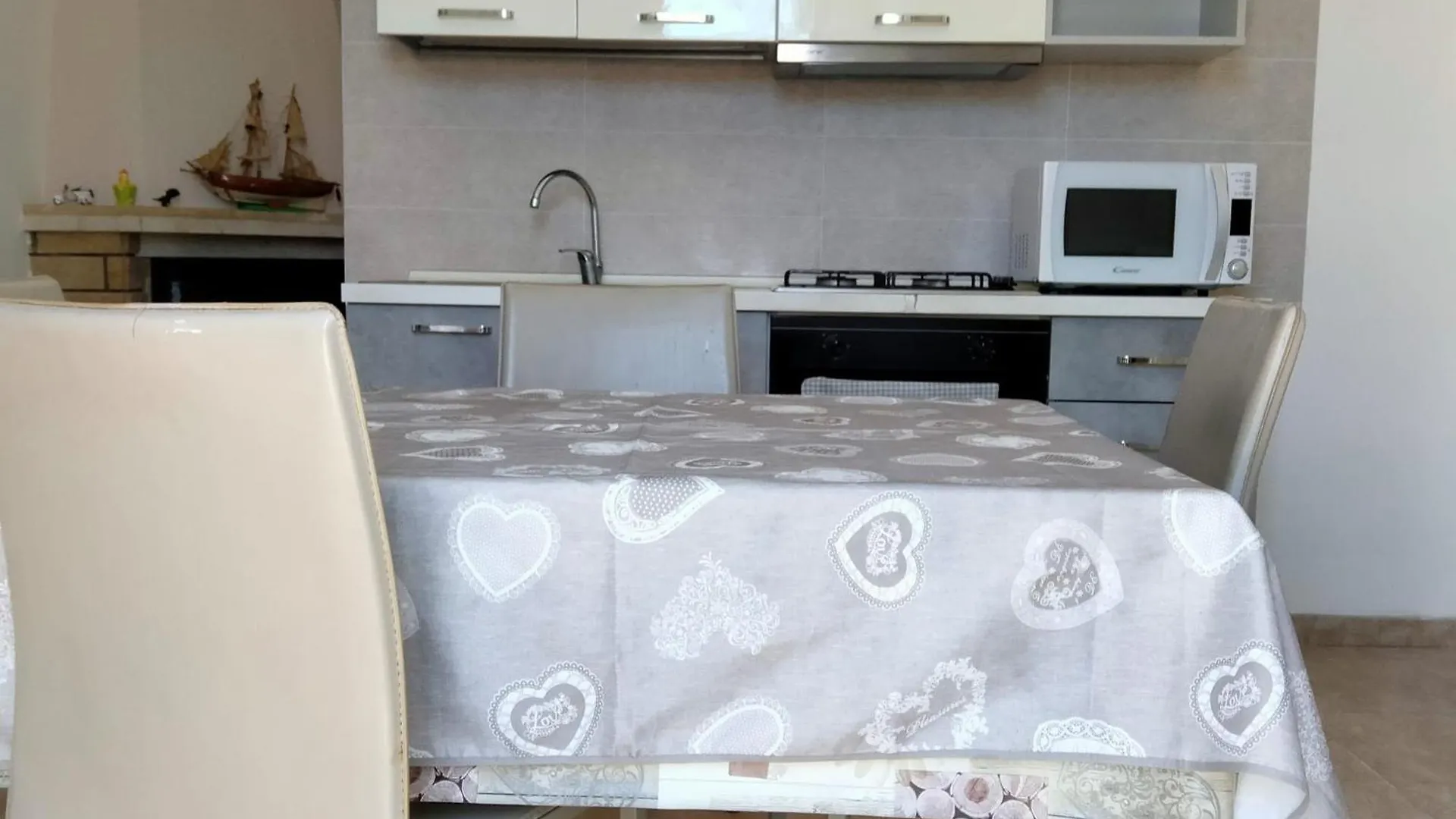 Villa Tellina Mare Luna Granelli Holiday home